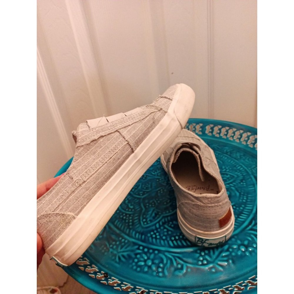 Women's Blowfish Malibu Maura Slip On Gray Stripes Sneakers Size 7.5 M - Picture 12 of 12